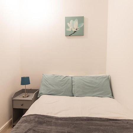 Cosy Modern Apartment, Grand Victorian Building, 5 Mins To Coventry City Centre Exterior foto